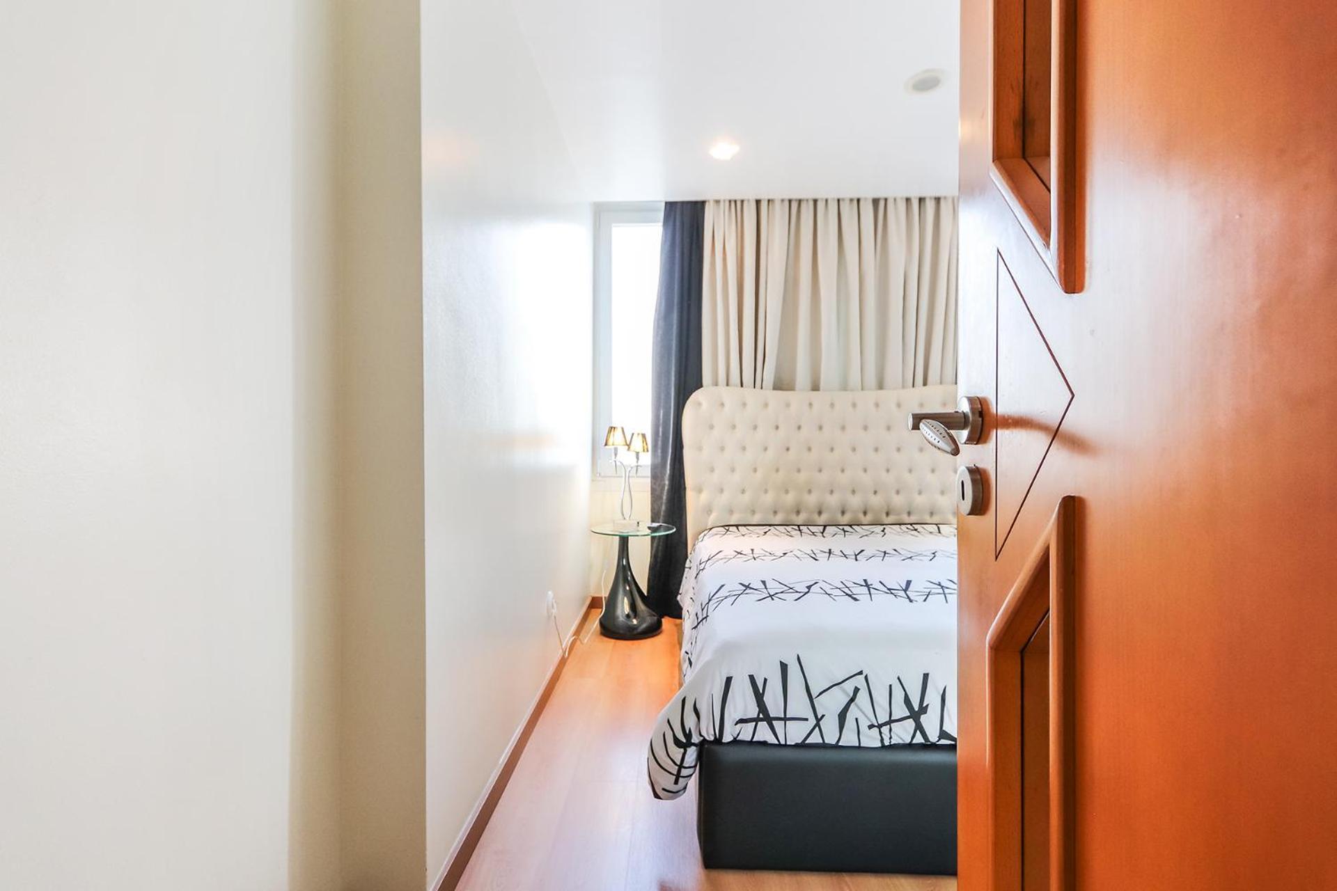 Hi71 Lisboa Hotel ภายนอก รูปภาพ